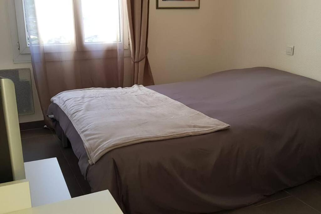 Apartamento Cosy flat Bussy-Saint-Georges Exterior foto